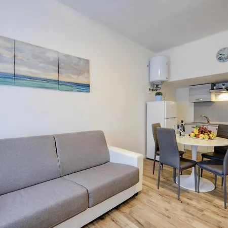 Apartment Cesare Sirmione